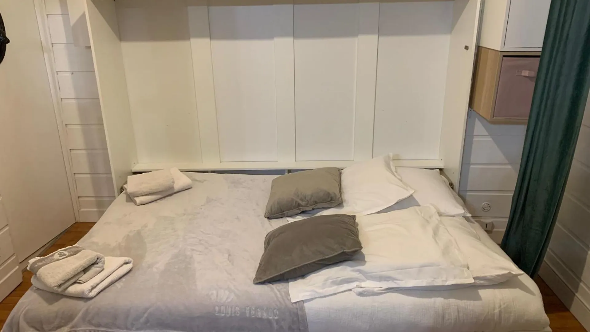 شقة Design Champ De Mars, 2 Pieces Quartier Tour Eiffel