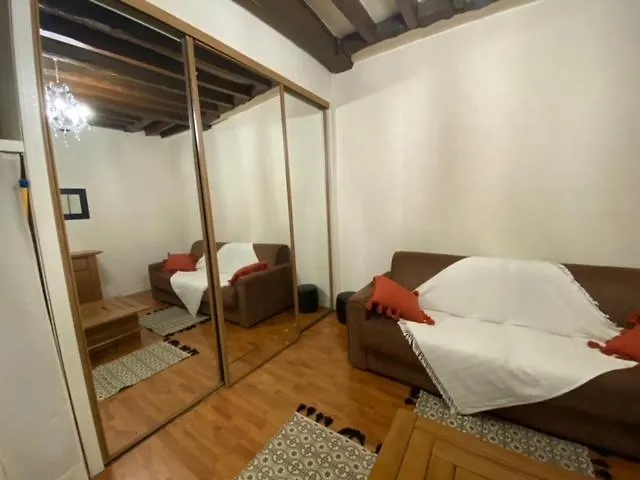 Design Champ De Mars, 2 Pieces Quartier Tour Eiffel شقة باريس